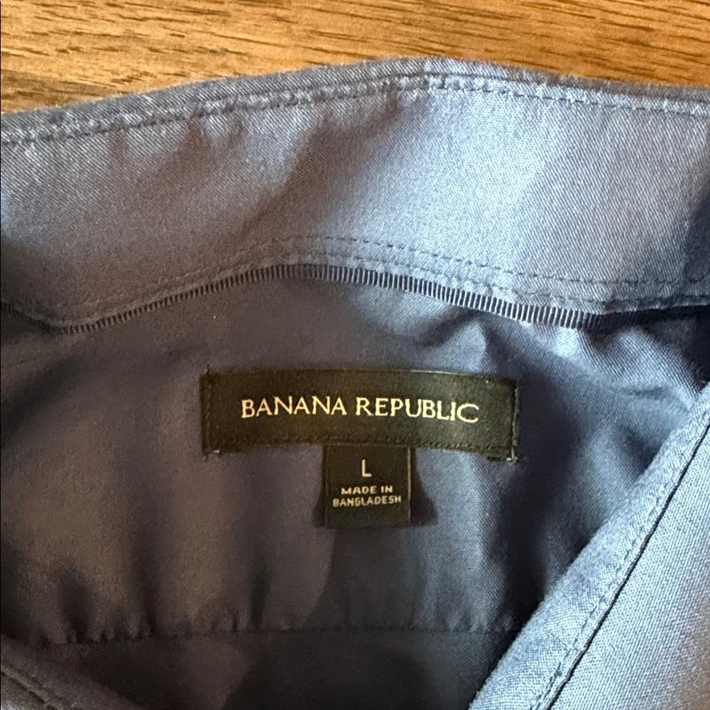 Banana Republic Men's Large Blue Dress Shirt